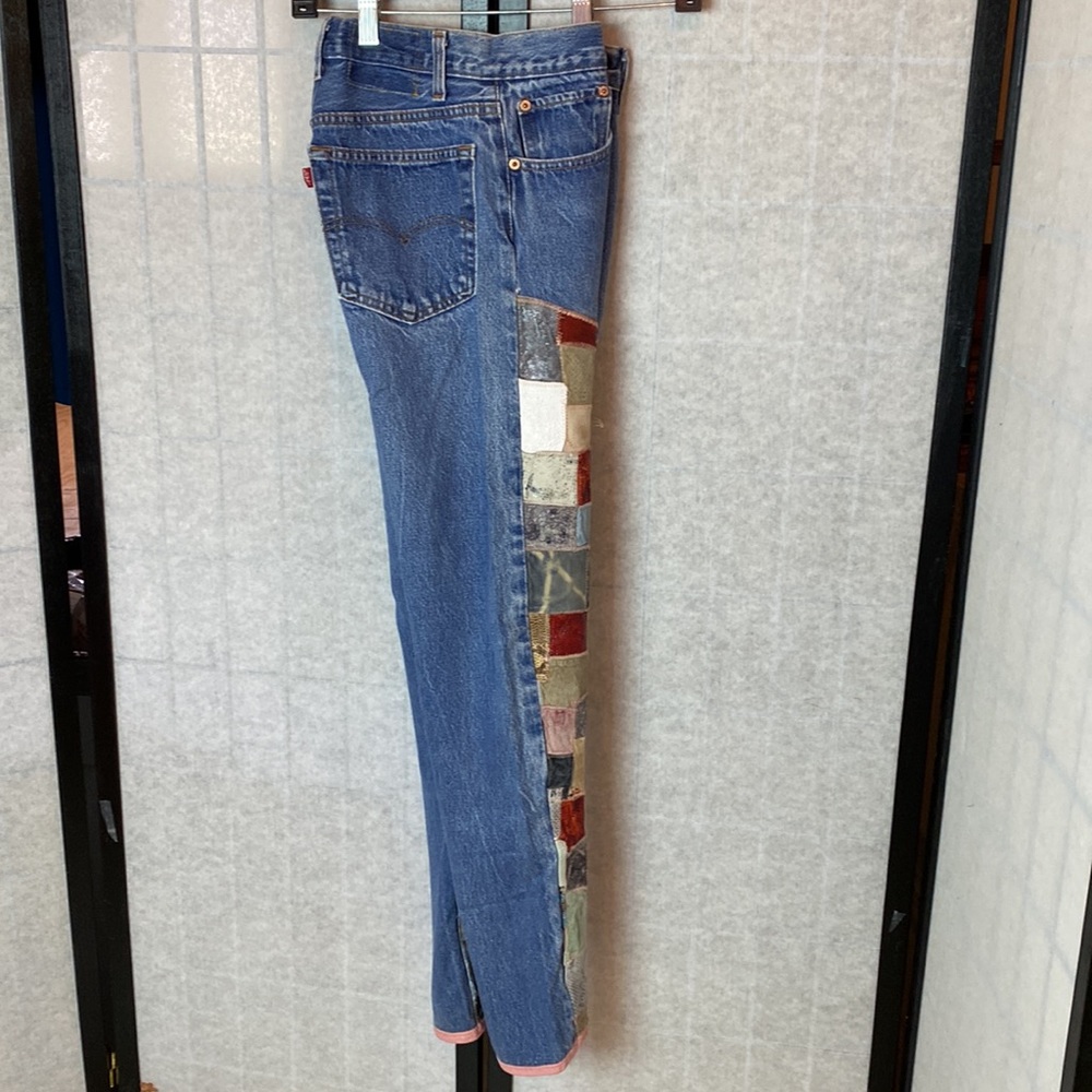 ⭐️HP⭐️ LEVI’S VINTAGE CUSTOM LEATHER PATCHWORK Hi Waist Button-Fly Jeans 24W 29L - Picture 13 of 16